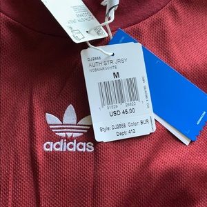 Adidas shirt